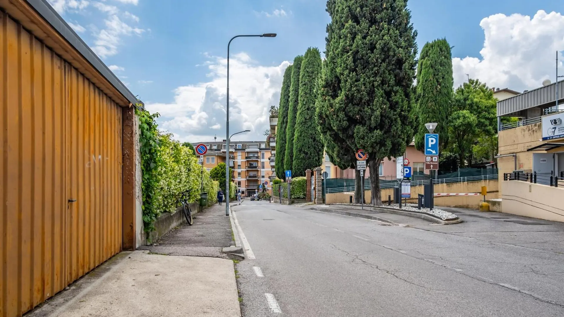 Desenzano Very Central Apartment With Balcony! Desenzano del Garda