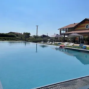 Almavite Wine With Pool - Happy Desenzano del Garda